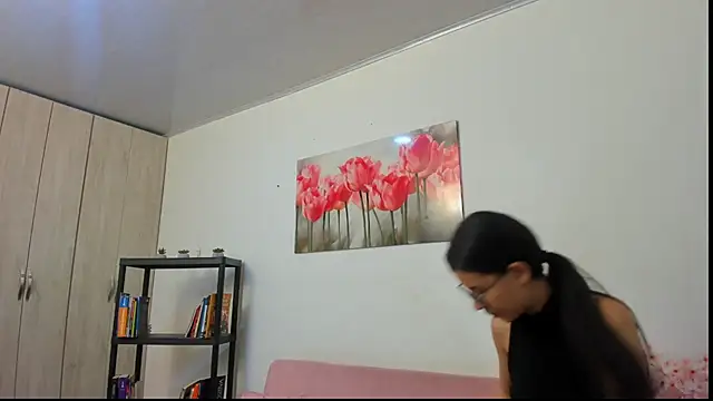 Snapshot of pinky_f00x chatting on July 2026 09:28:02 PM pinky f00x online show from July 2026 09:28:02 PM