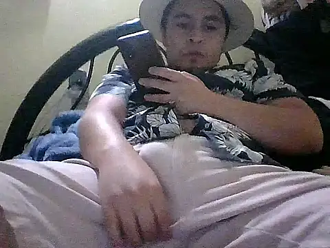 Snapshot of jorgexsuil2hh chatting on May 2026 06:33:01 AM jorgexsuil2hh online show from May 2026 06:33:01 AM