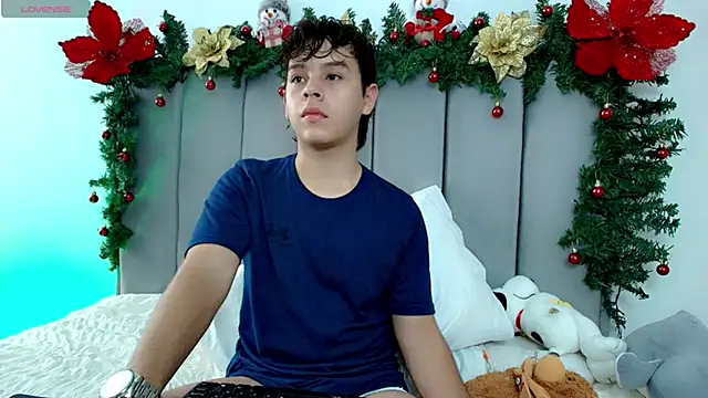 nico leroy online show from December 2025 07:51:02 PM