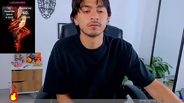 Snapshot of Elian_savoy chatting on February 2026 10:21:02 AM Elian savoy online show from February 2026 10:21:02 AM