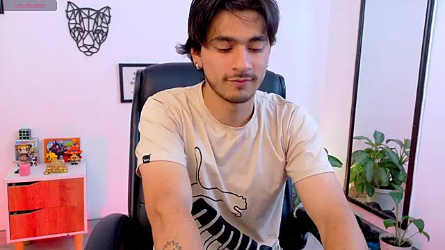 Snapshot of Elian_savoy chatting on February 2026 11:29:02 AM Elian savoy online show from February 2026 11:29:02 AM