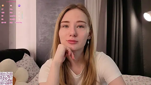 ElvinaRose online show from November 2025 02:13:01 AM