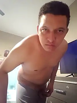 Leannel26 online show from March 2026 01:58:01 PM