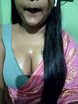 Snapshot of JIYA-04 chatting on September 2025 12:48:01 PM JIYA-04 online show from September 2025 12:48:01 PM
