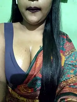 Snapshot of JIYA-04 chatting on September 2025 11:14:01 AM JIYA-04 online show from September 2025 11:14:01 AM