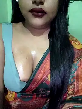 Snapshot of JIYA-04 chatting on October 2025 01:45:01 PM JIYA-04 online show from October 2025 01:45:01 PM