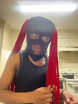 masked doll kashi online show from April 2026 10:01:01 PM