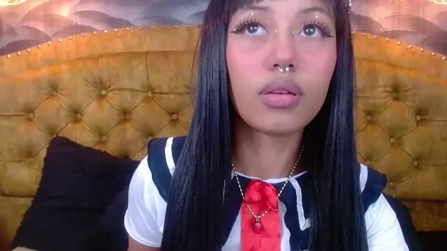 Snapshot of SachaBratz chatting on February 2026 02:06:01 PM SachaBratz online show from February 2026 02:06:01 PM