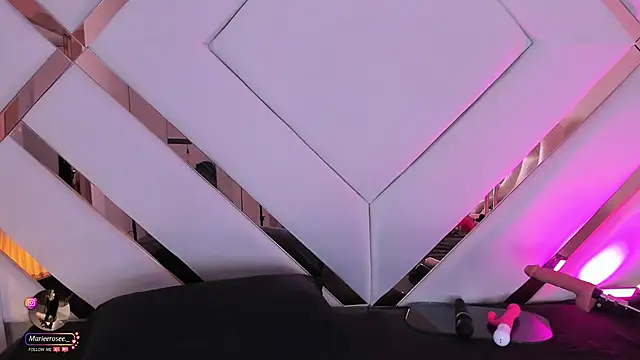 Mariee rosee online show from October 2025 11:24:02 PM