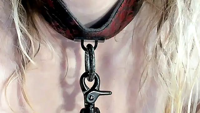 Snapshot of Naughty__Slave chatting on April 2026 10:24:01 AM Naughty Slave online show from April 2026 10:24:01 AM