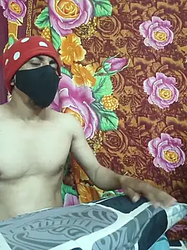 Seducing couple online show from February 2026 10:11:02 AM