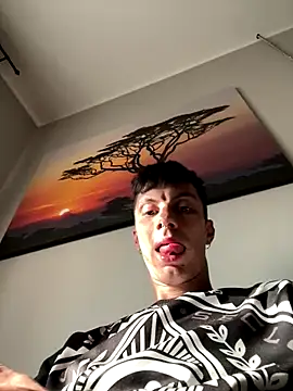 Snapshot of Lucamilano1991 chatting on October 2025 02:17:02 PM Lucamilano1991 online show from October 2025 02:17:02 PM