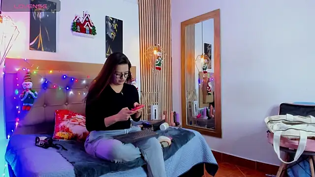  samanthaa foxx online show from December 2025 03:16:02 AM