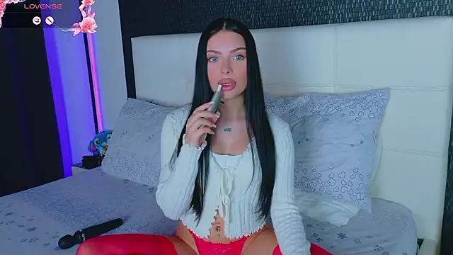 AshleyEttheenn online show from February 2026 04:14:01 PM