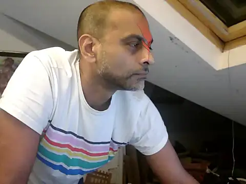 mista sista fista online show from November 2025 06:54:01 PM