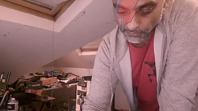 mista sista fista online show from December 2025 09:43:01 PM