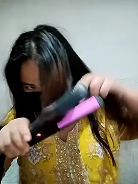 Snapshot of sia_143 chatting on February 2026 02:43:02 PM sia 143 online show from February 2026 02:43:02 PM