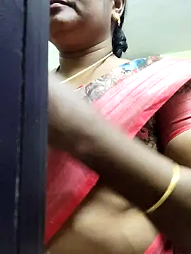 Snapshot of papukurty chatting on February 2026 01:07:02 PM papukurty online show from February 2026 01:07:02 PM