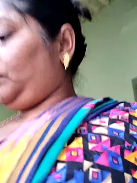 Snapshot of papukurty chatting on March 2026 02:08:02 AM papukurty online show from March 2026 02:08:02 AM