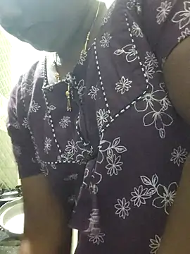 Snapshot of papukurty chatting on April 2026 01:53:01 PM papukurty online show from April 2026 01:53:01 PM