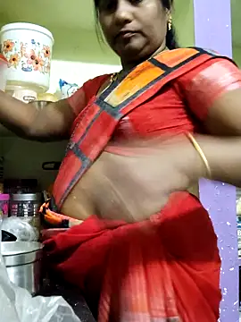 Snapshot of papukurty chatting on April 2026 02:04:02 PM papukurty online show from April 2026 02:04:02 PM