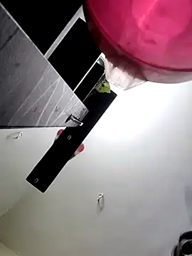 Snapshot of papukurty chatting on April 2026 05:47:02 PM papukurty online show from April 2026 05:47:02 PM