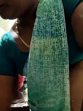 Snapshot of papukurty chatting on April 2026 03:34:02 PM papukurty online show from April 2026 03:34:02 PM