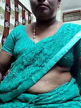 Snapshot of papukurty chatting on April 2026 08:04:02 AM papukurty online show from April 2026 08:04:02 AM