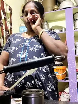 Snapshot of papukurty chatting on May 2026 04:23:02 PM papukurty online show from May 2026 04:23:02 PM