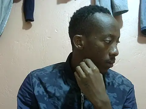 shadez94 online show from October 2025 04:09:01 AM