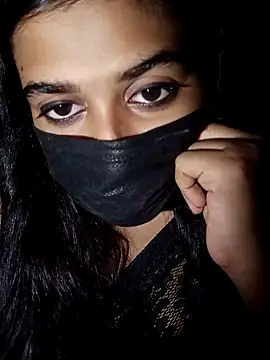 umairahaasan 1 online show from September 2025 05:15:02 PM