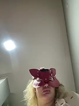aydabella7777 online show from July 2026 06:21:02 PM
