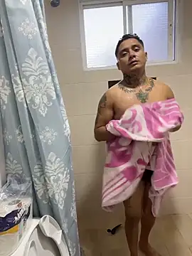 Snapshot of siilvestremx chatting on November 2025 11:13:01 PM siilvestremx online show from November 2025 11:13:01 PM