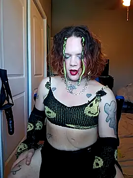 Snapshot of Kiami_Noara chatting on September 2025 03:33:01 PM Kiami Noara online show from September 2025 03:33:01 PM