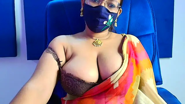 Snapshot of Anjalistar chatting on July 2026 04:19:01 AM Anjalistar online show from July 2026 04:19:01 AM