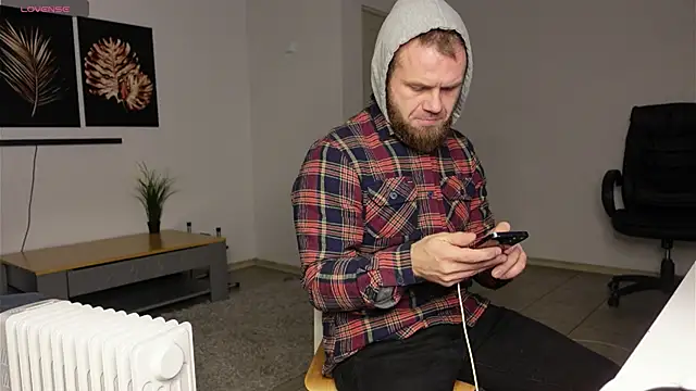 Snapshot of Stewart_Barnz chatting on December 2025 04:31:02 AM Stewart Barnz online show from December 2025 04:31:02 AM