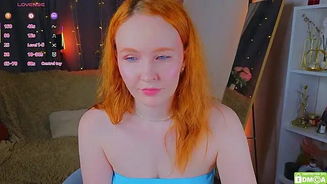 Snapshot of JoyceJones chatting on February 2026 08:56:01 PM JoyceJones online show from February 2026 08:56:01 PM