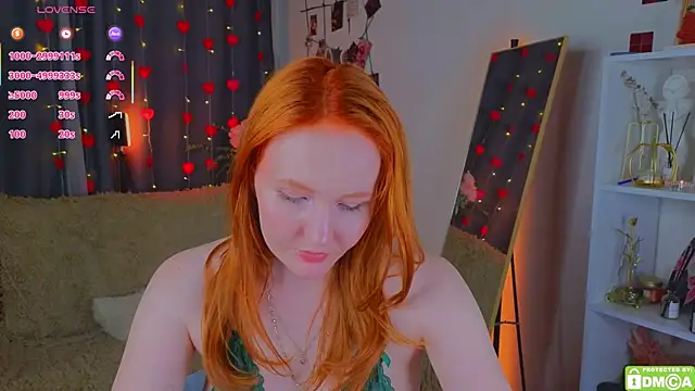 Snapshot of JoyceJones chatting on February 2026 09:11:01 PM JoyceJones online show from February 2026 09:11:01 PM