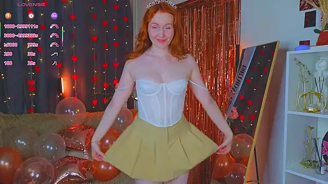 Snapshot of JoyceJones chatting on February 2026 08:51:01 PM JoyceJones online show from February 2026 08:51:01 PM