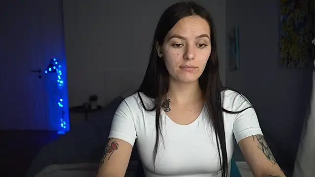 EwelynScott online show from November 2025 04:52:01 PM