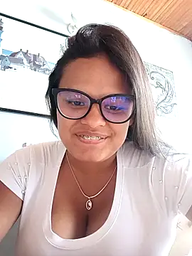 Snapshot of luluboobs9 chatting on December 2025 08:06:02 PM luluboobs9 online show from December 2025 08:06:02 PM