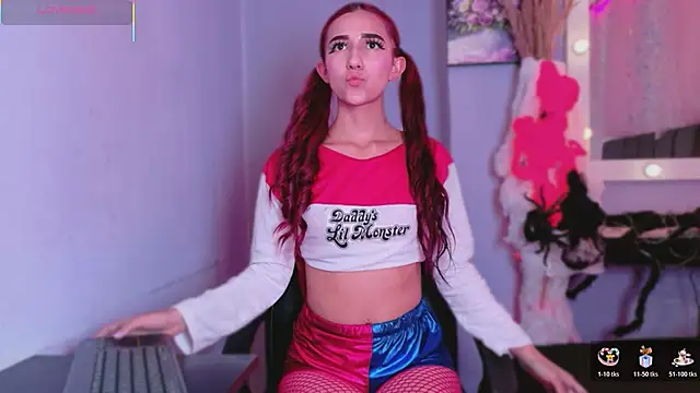 NataliaPrada s online show from October 2025 07:04:02 PM