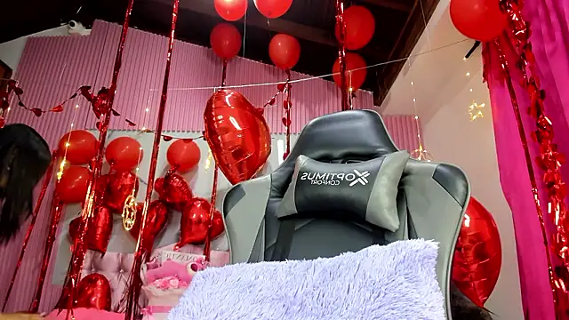 Snapshot of Mindy_19 chatting on February 2026 10:55:02 AM Mindy 19 online show from February 2026 10:55:02 AM