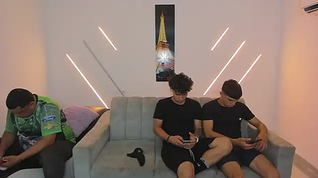 brutal sex room2k online show from December 2025 01:18:02 PM