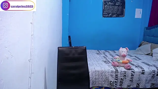 Snapshot of carolinhe_ chatting on March 2026 10:04:02 PM carolinhe online show from March 2026 10:04:02 PM