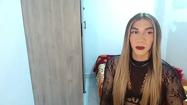 couple vzl online show from October 2025 04:31:02 AM