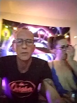 we are fucking serious online show from April 2026 11:02:02 PM