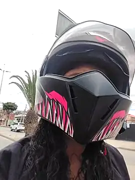 Snapshot of You-sexy-starr chatting on February 2026 05:22:02 PM You-sexy-starr online show from February 2026 05:22:02 PM