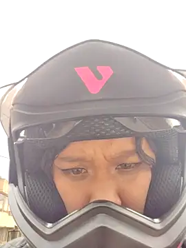 Snapshot of You-sexy-starr chatting on February 2026 05:55:01 PM You-sexy-starr online show from February 2026 05:55:01 PM