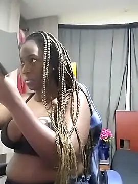 MONIQUE-LAMOUR online show from May 2026 10:04:02 PM